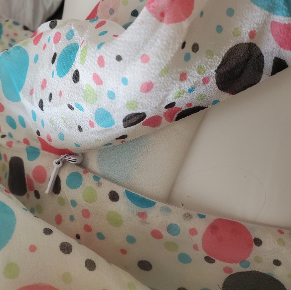 Spenser Jeremy Silk Blouse - Picture 8 of 9